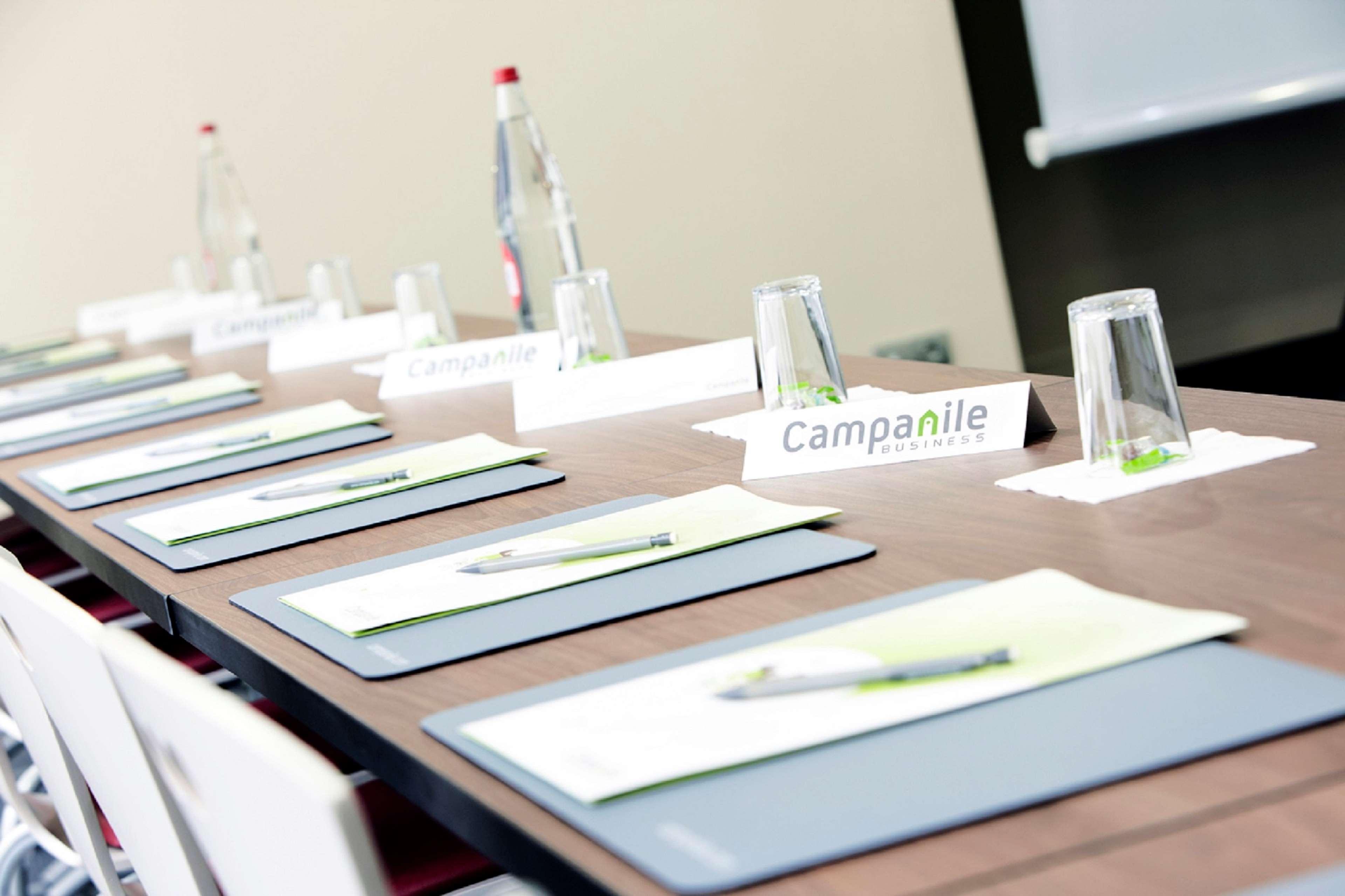 Campanile Versailles Buc Buc  Eksteriør billede